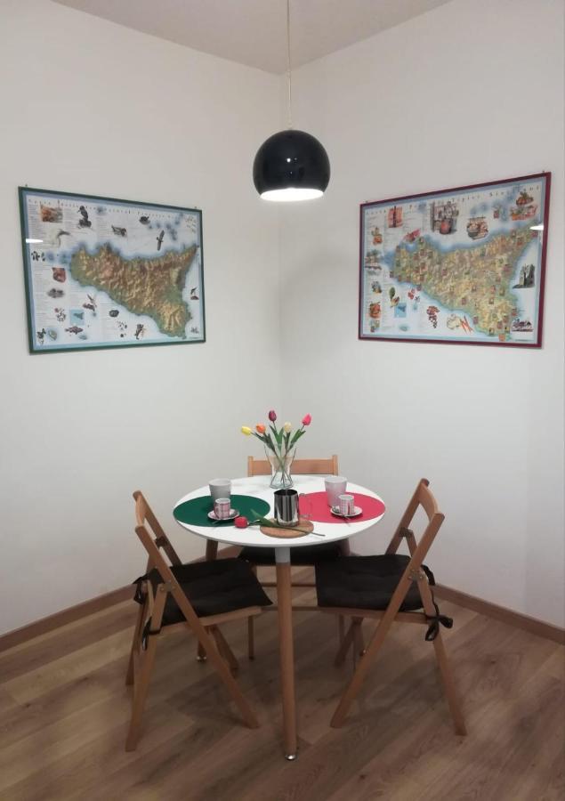 Apartment Casa Annuccia Ai Quattro Canti Di Citta